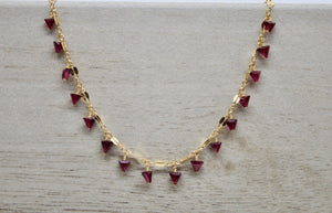 
                
                    Load image into Gallery viewer, Garnet Tessellate Short Necklace
                
            